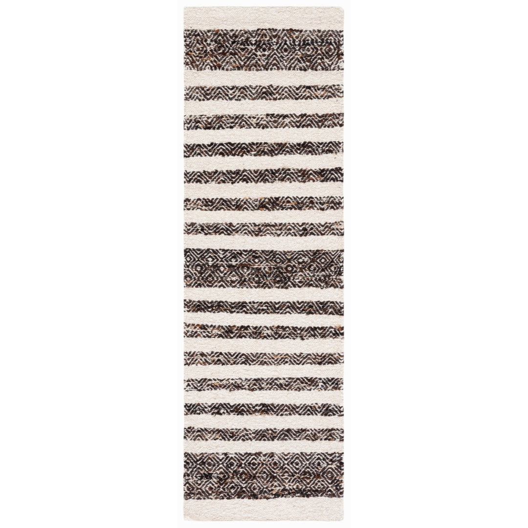 SAFAVIEH Natura NAT329Z Handwoven Black / Ivory Rug Image 1