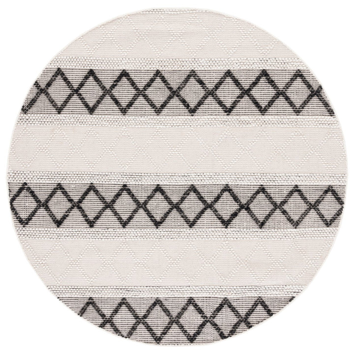 SAFAVIEH Natura NAT334A Handwoven Ivory / Black Rug Image 1