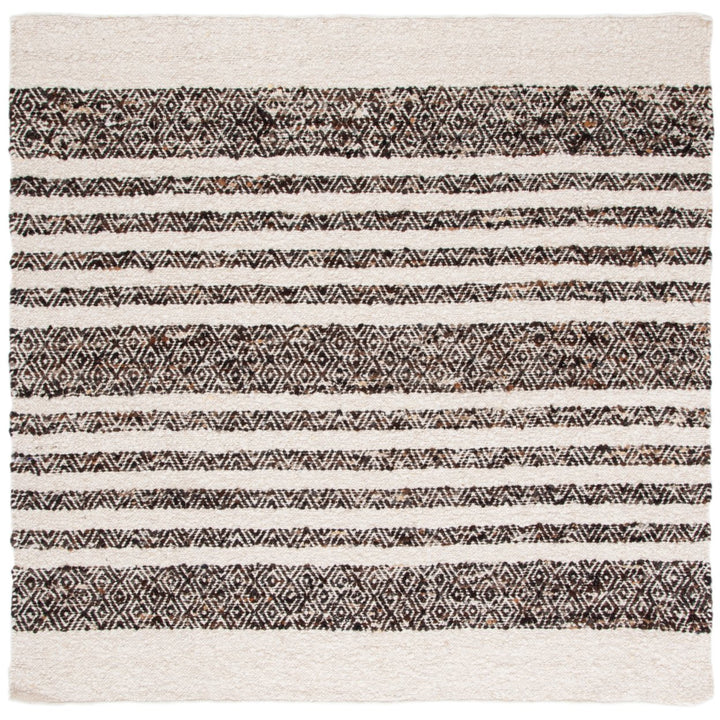 SAFAVIEH Natura NAT329Z Handwoven Black / Ivory Rug Image 6