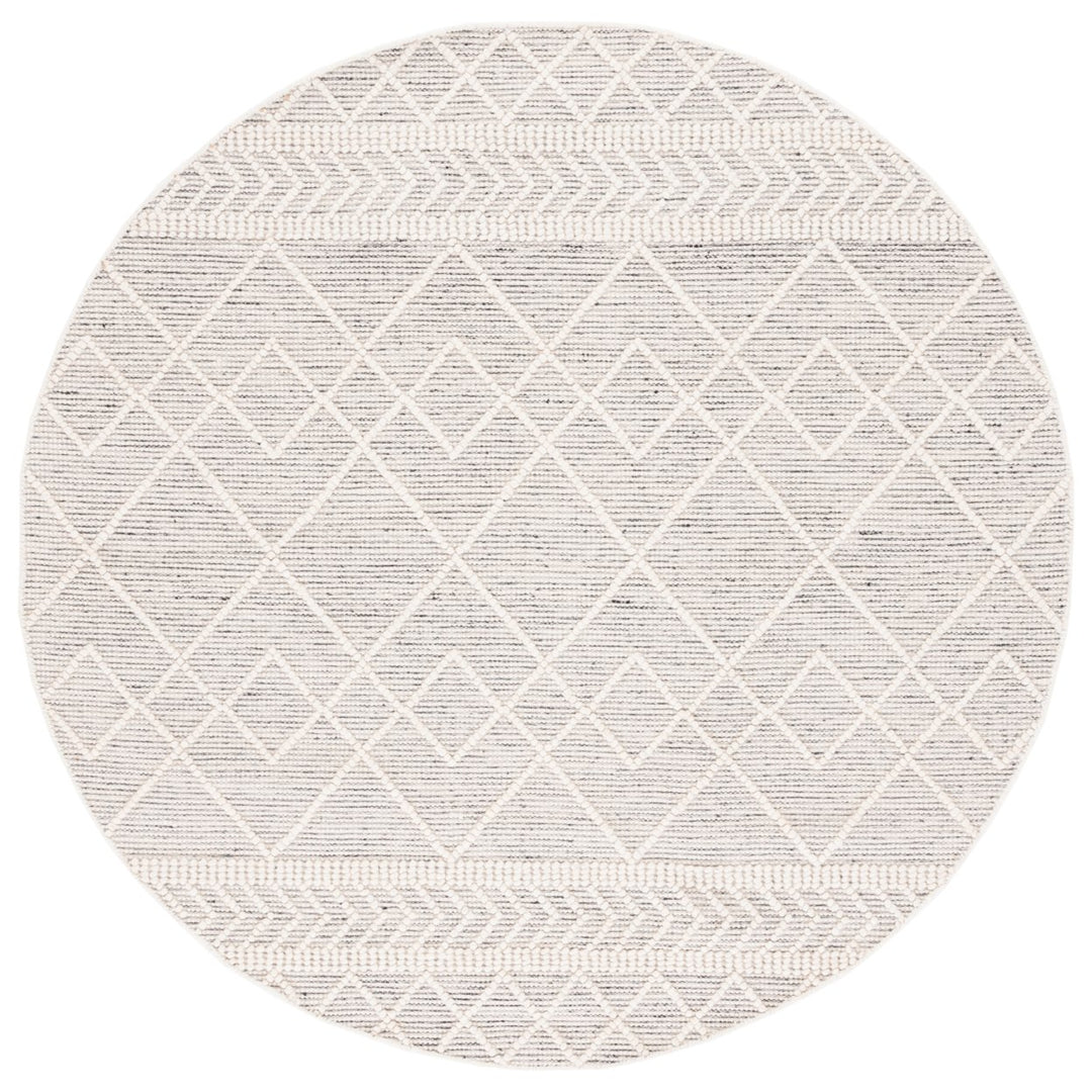 SAFAVIEH Natura NAT339A Handwoven Ivory / Black Rug Image 1