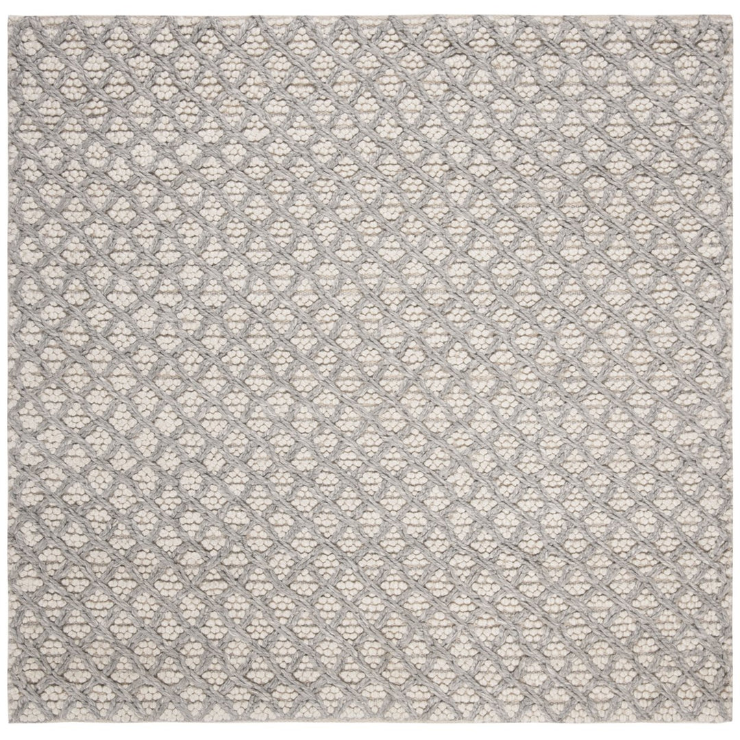 SAFAVIEH Natura NAT404G Handwoven Silver / Ivory Rug Image 4