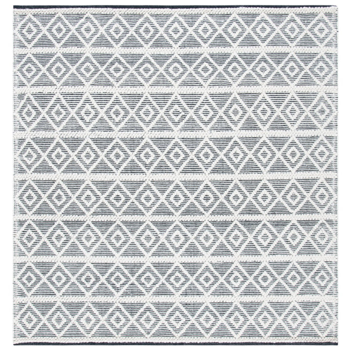 SAFAVIEH Natura NAT477A Handwoven Ivory / Black Rug Image 1