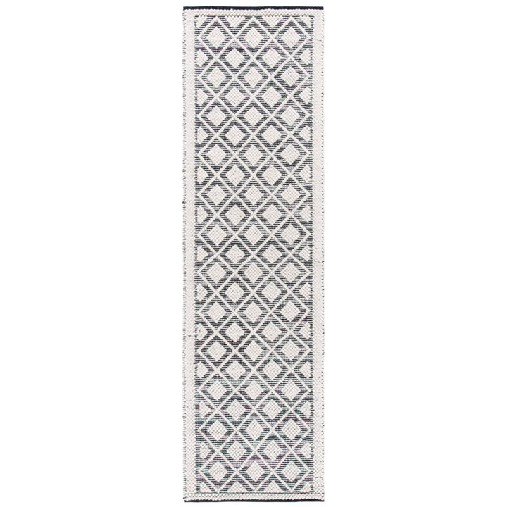 SAFAVIEH Natura NAT475A Handwoven Ivory / Black Rug Image 1