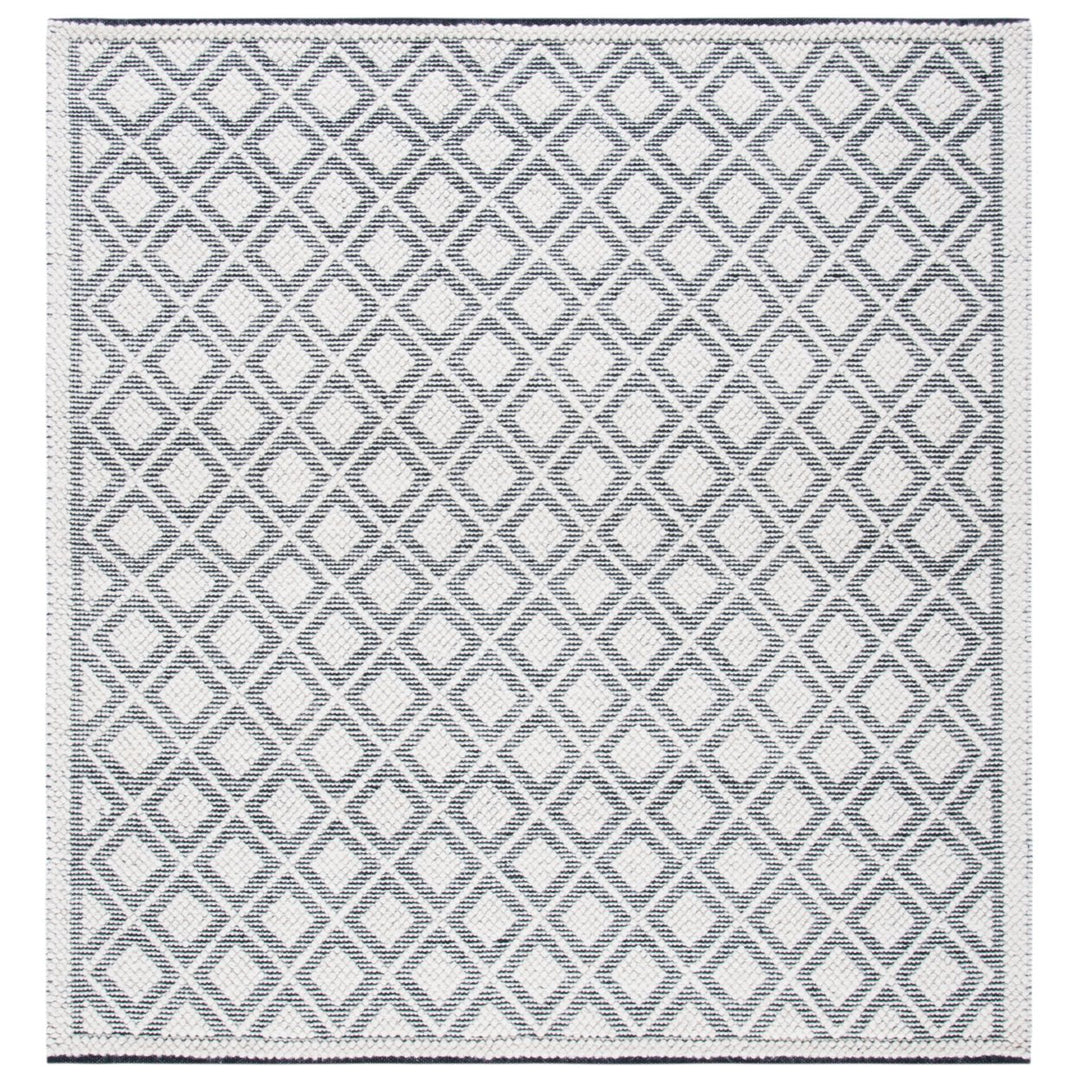 SAFAVIEH Natura NAT475A Handwoven Ivory / Black Rug Image 1