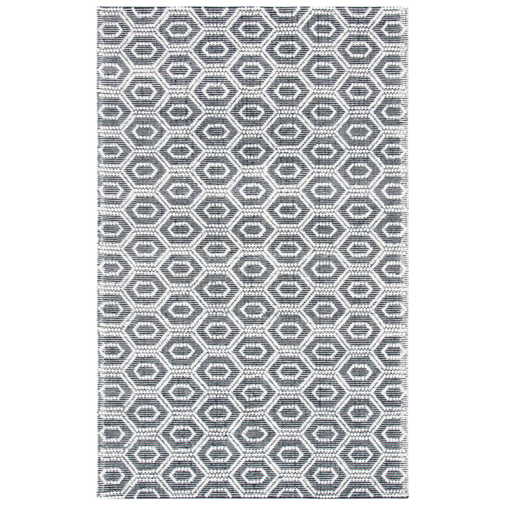 SAFAVIEH Natura NAT476A Handwoven Ivory / Black Rug Image 10