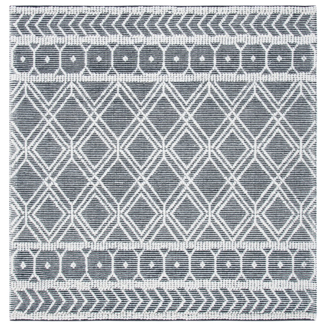 SAFAVIEH Natura NAT478A Handwoven Ivory / Black Rug Image 1