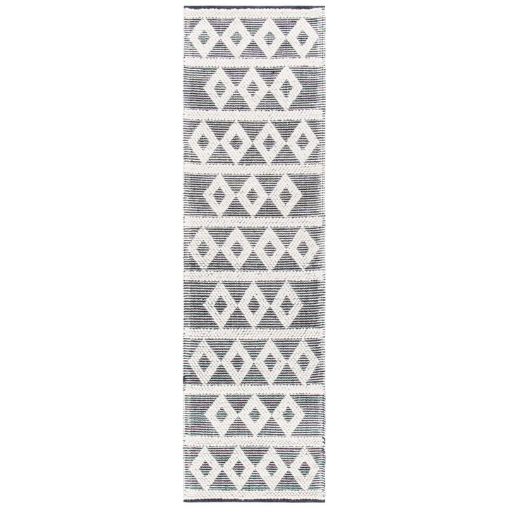 SAFAVIEH Natura NAT479A Handwoven Ivory / Black Rug Image 1