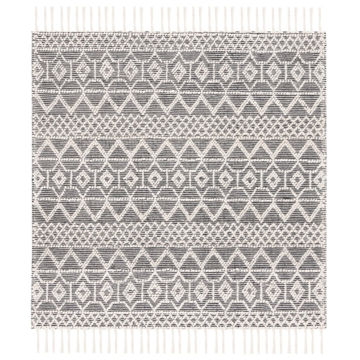 SAFAVIEH Natura NAT341A Handwoven Ivory / Black Rug Image 1