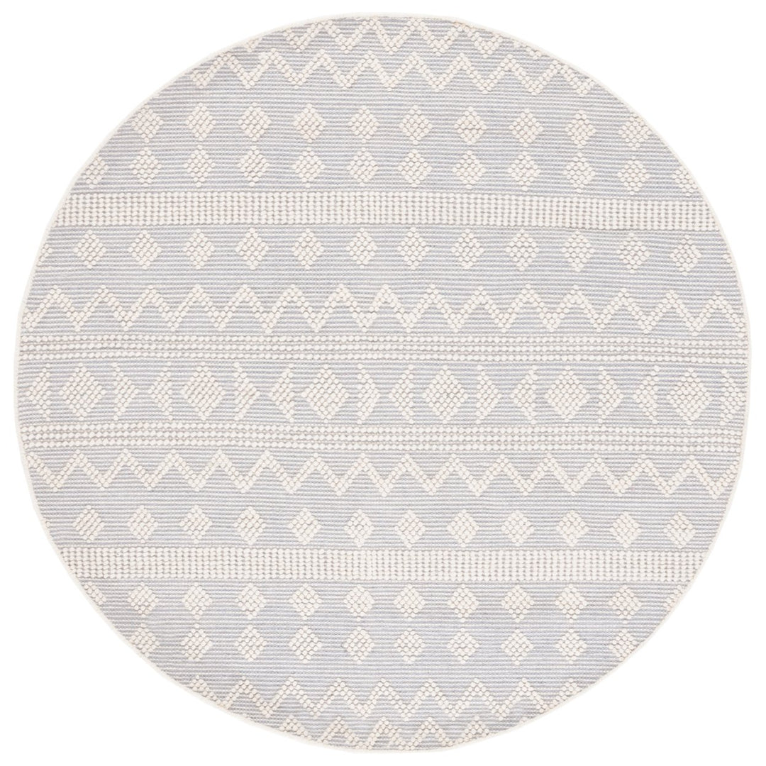 SAFAVIEH Natura NAT342A Handwoven Ivory / Light Blue Rug Image 1