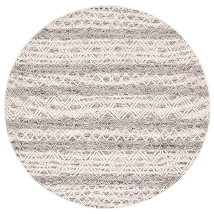 SAFAVIEH Natura NAT344A Handwoven Ivory / Charcoal Rug Image 1