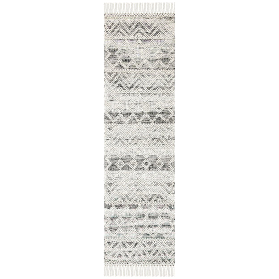 SAFAVIEH Natura NAT353A Handmade Ivory / Black Rug Image 1