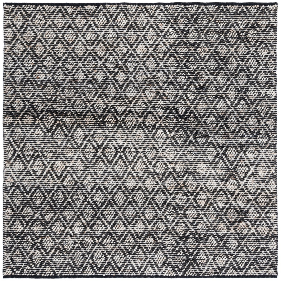 SAFAVIEH Natura NAT615T Handwoven Ivory / Brown Rug Image 1