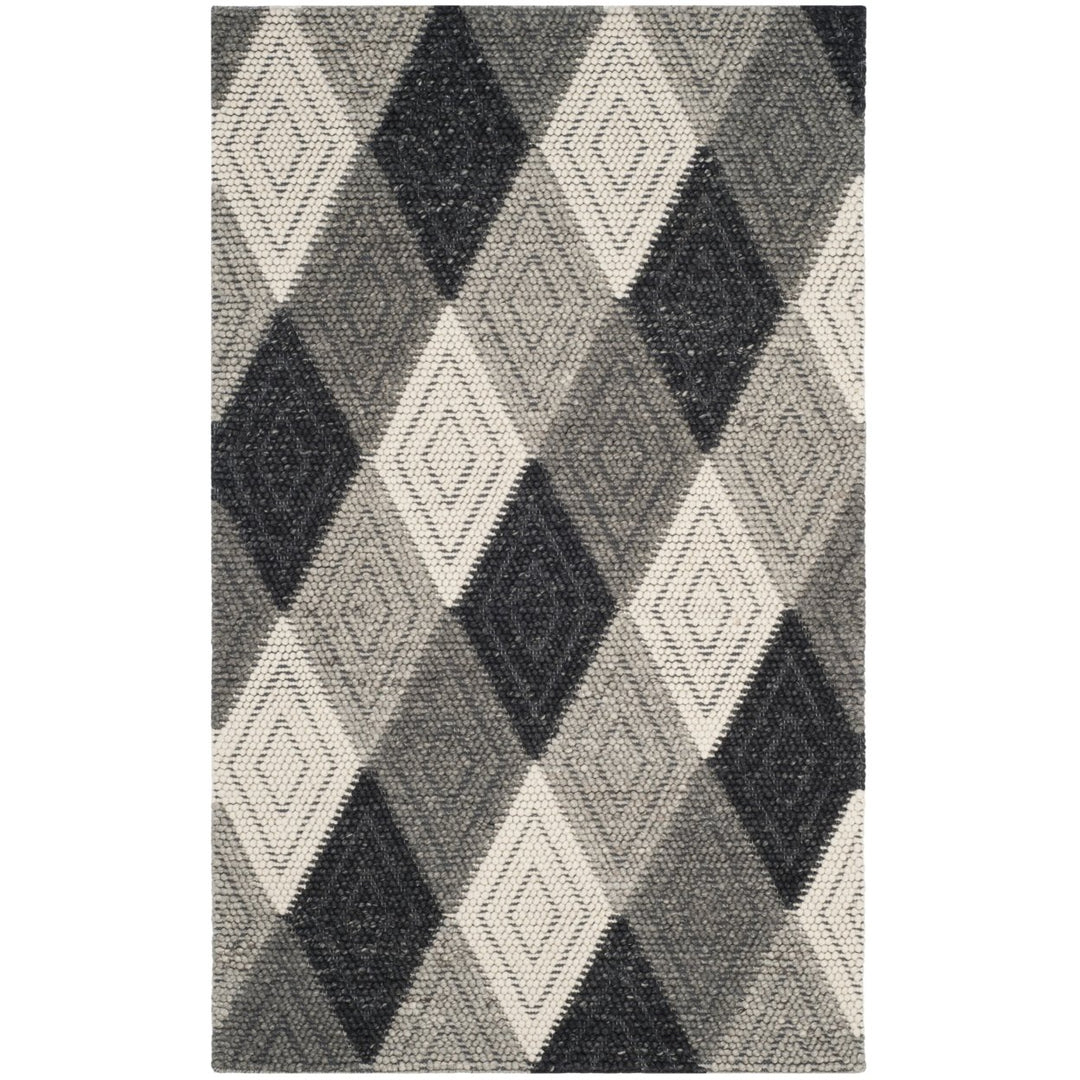 SAFAVIEH Natura NAT623D Handwoven Anthracite Rug Image 1