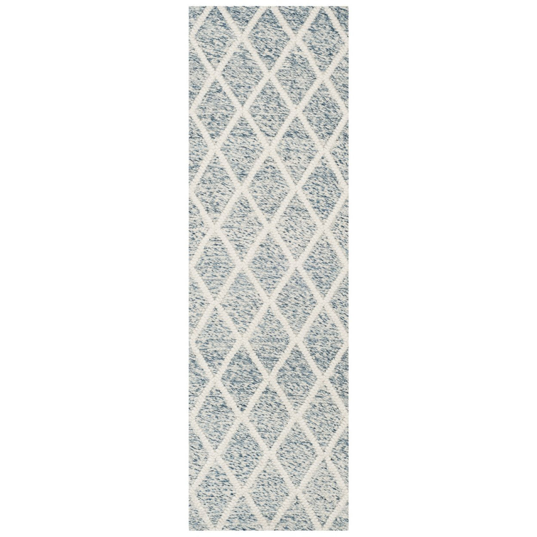 SAFAVIEH Natura NAT711B Handwoven Ivory / Blue Rug Image 1