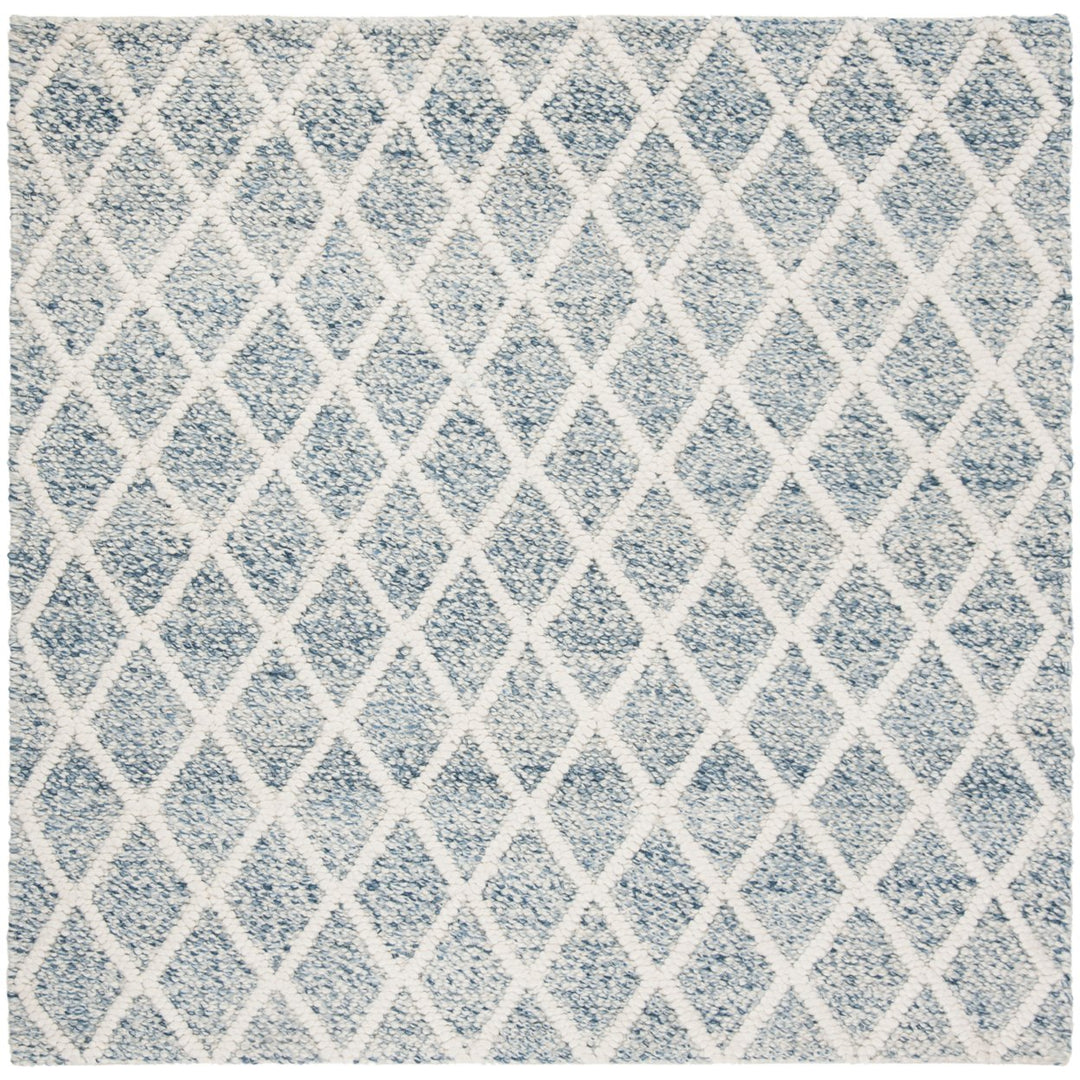 SAFAVIEH Natura NAT711B Handwoven Ivory / Blue Rug Image 1