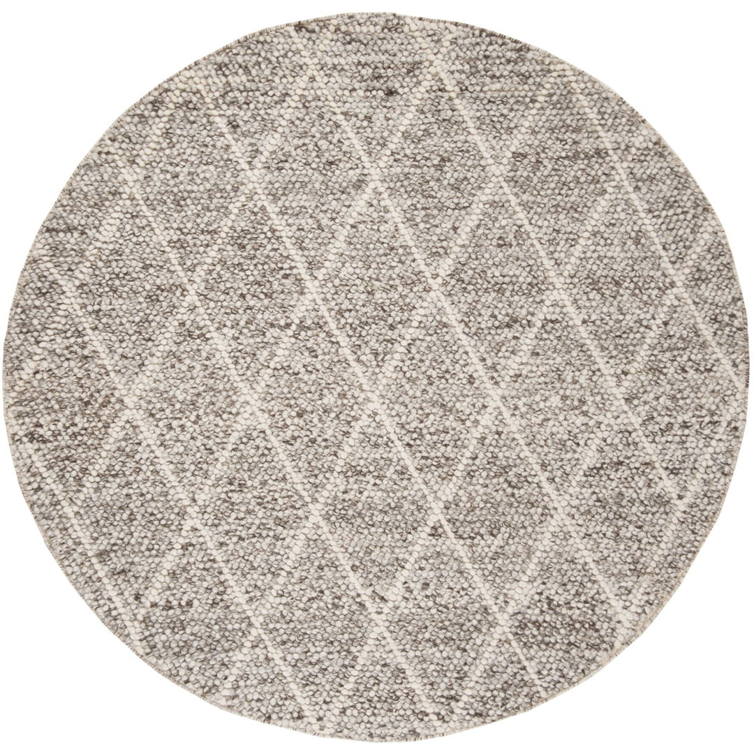 SAFAVIEH Natura NAT712A Handwoven Ivory / Stone Rug Image 1