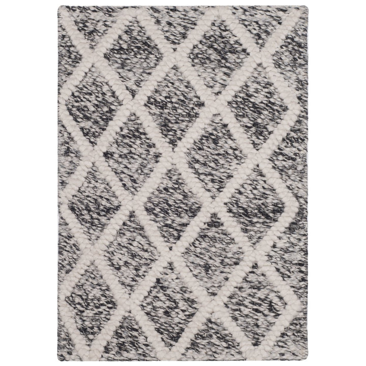 SAFAVIEH Natura NAT711C Handwoven Ivory / Black Rug Image 1