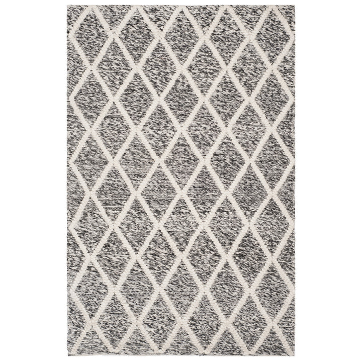 SAFAVIEH Natura NAT711C Handwoven Ivory / Black Rug Image 9