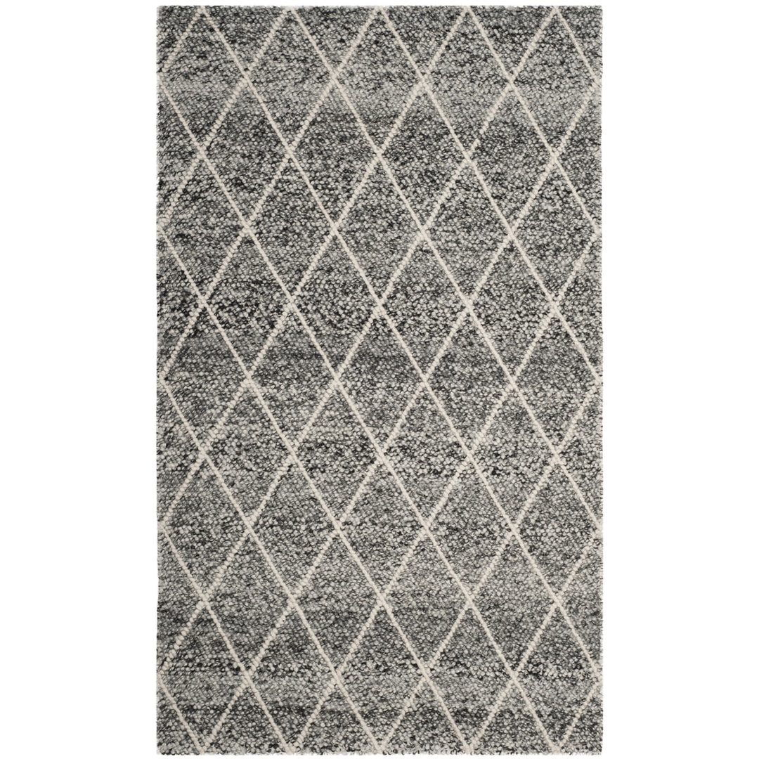 SAFAVIEH Natura NAT712C Handwoven Ivory / Black Rug Image 10