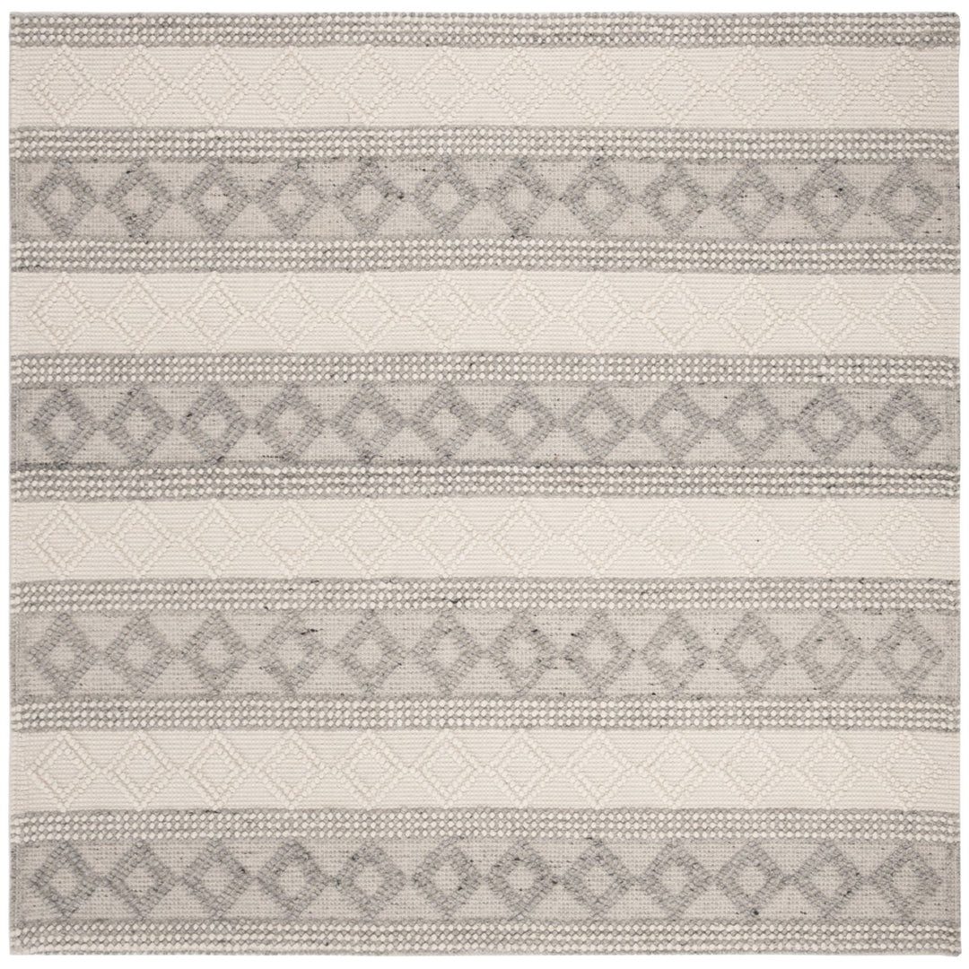 SAFAVIEH Natura NAT750F Handwoven Grey / Ivory Rug Image 1