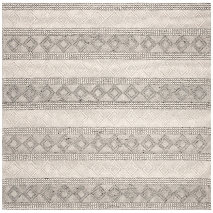 SAFAVIEH Natura NAT750F Handwoven Grey / Ivory Rug Image 1