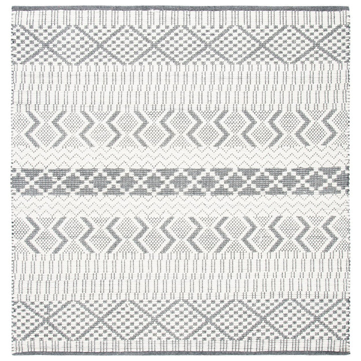 SAFAVIEH Natura NAT855A Handwoven Ivory / Grey Rug Image 1