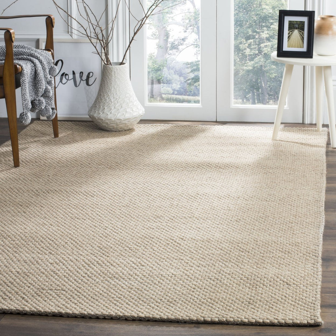 SAFAVIEH Natura Collection NAT801B Handwoven Beige Rug Image 1