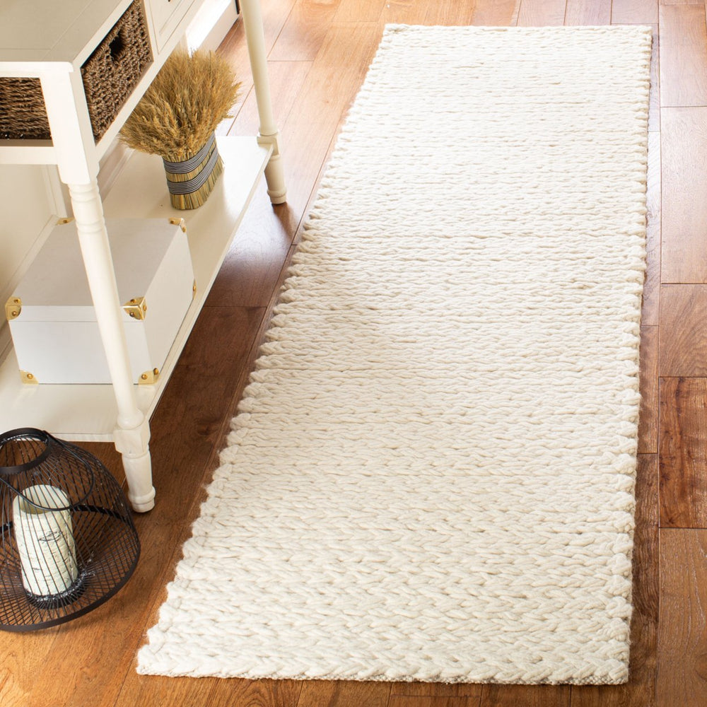 SAFAVIEH Natura Collection NAT802A Handwoven Ivory Rug Image 2