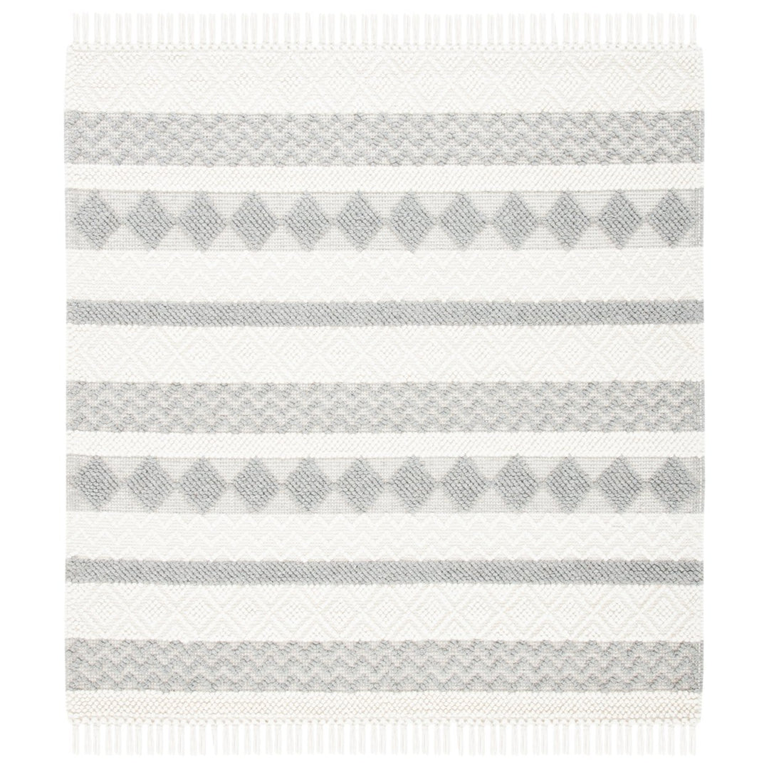 SAFAVIEH Natura NAT851A Handwoven Ivory / Grey Rug Image 1