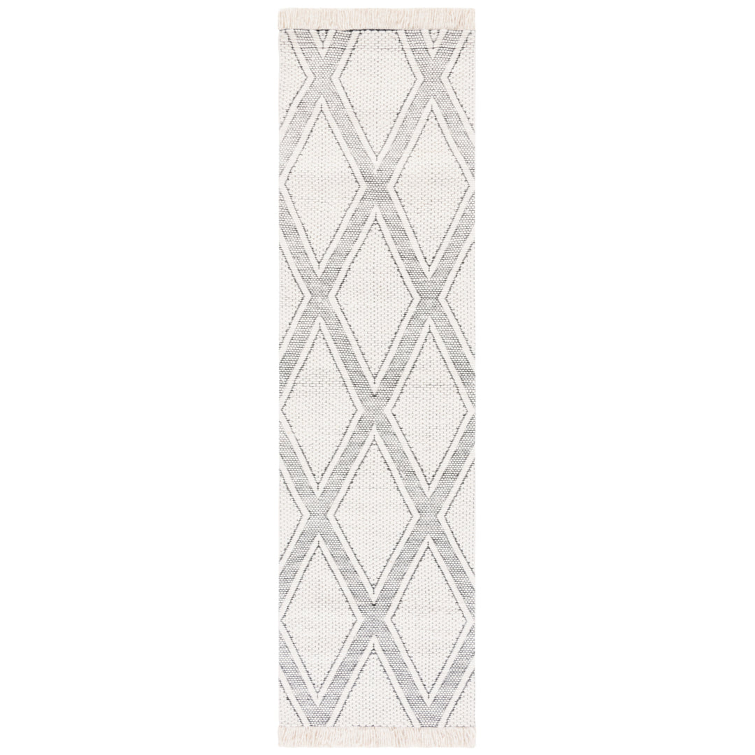 SAFAVIEH Natura NAT867Z Handwoven Ivory / Black Rug Image 5