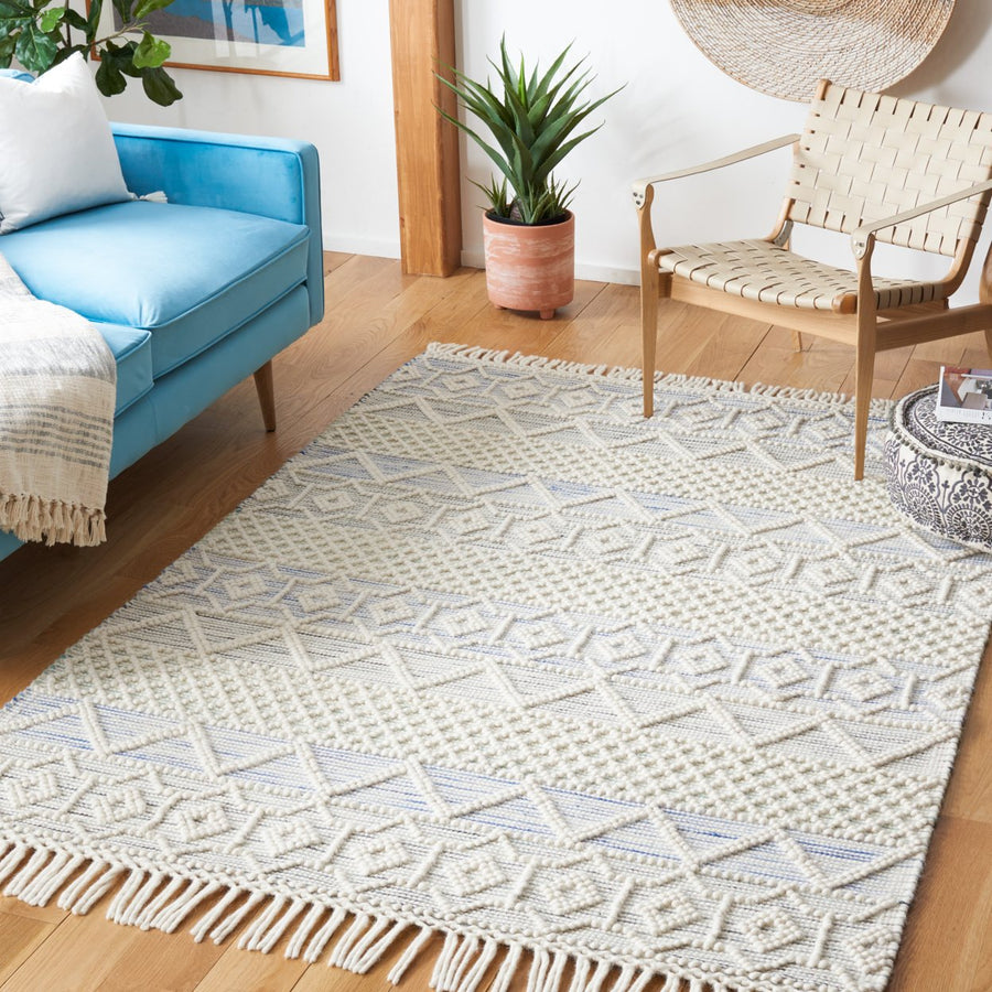 SAFAVIEH Natura Collection NAT875L Ivory / Light Blue Rug Image 1