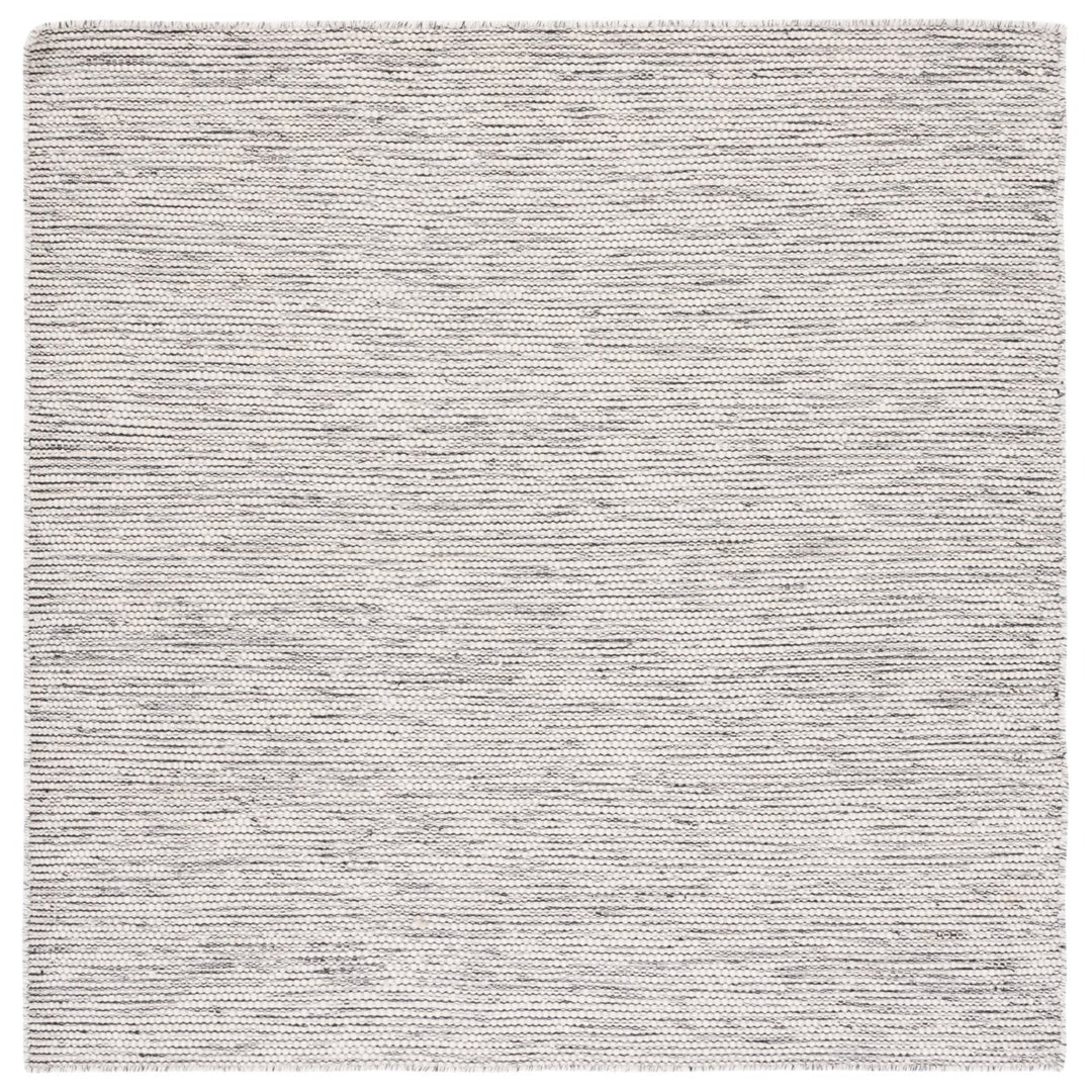 SAFAVIEH Natura NAT975Z Handwoven Ivory / Black Rug Image 1