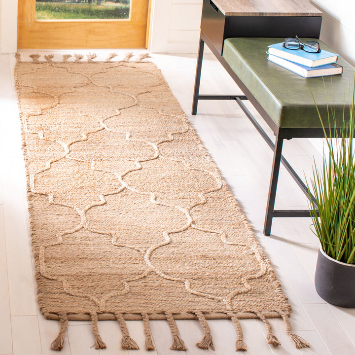 SAFAVIEH Natural Fiber NF106B Handwoven Natural Rug Image 2