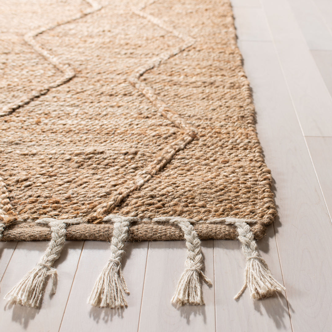 SAFAVIEH Natural Fiber NF108B Handwoven Natural Rug Image 5