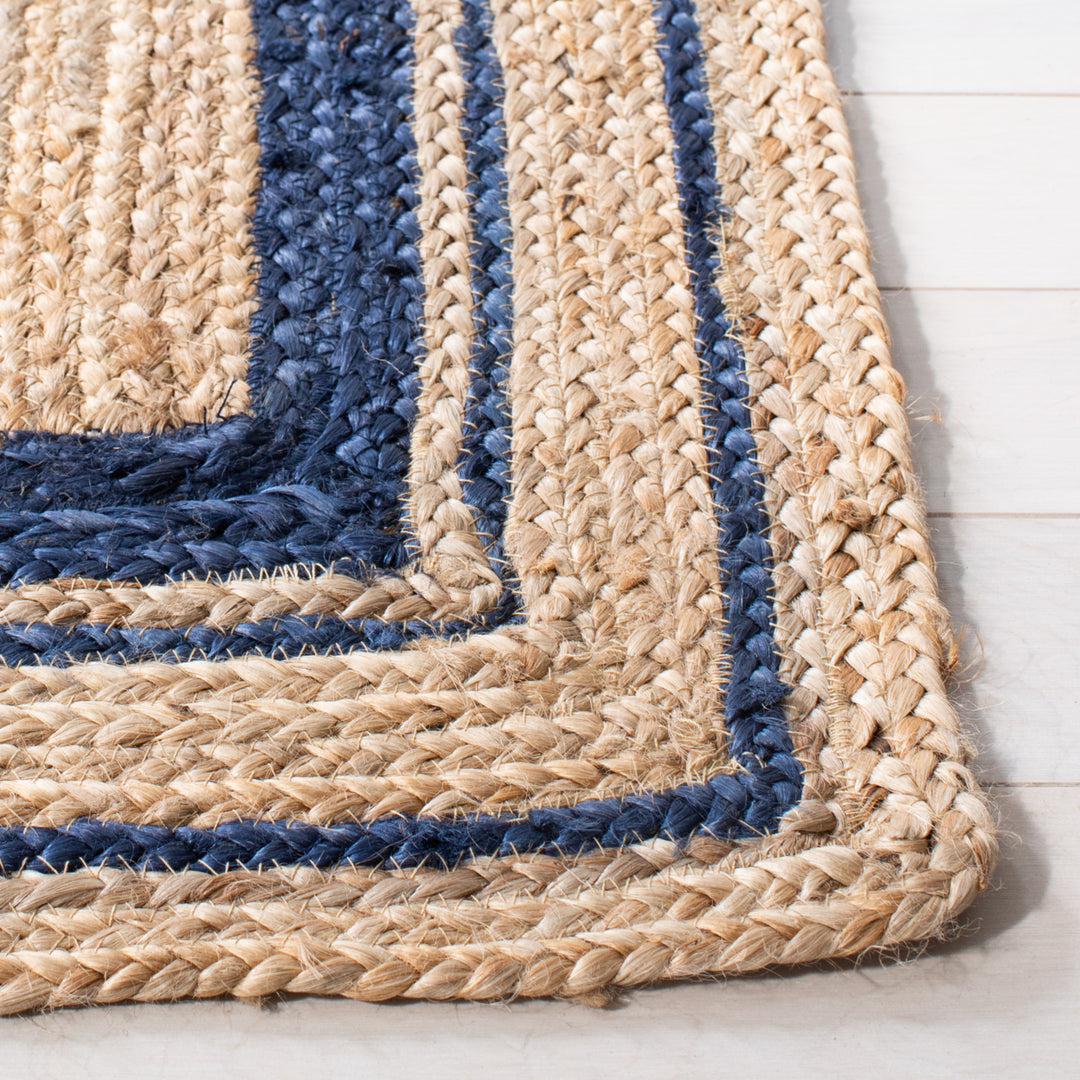 SAFAVIEH Natural Fiber NF109N Navy / Natural Rug Image 7