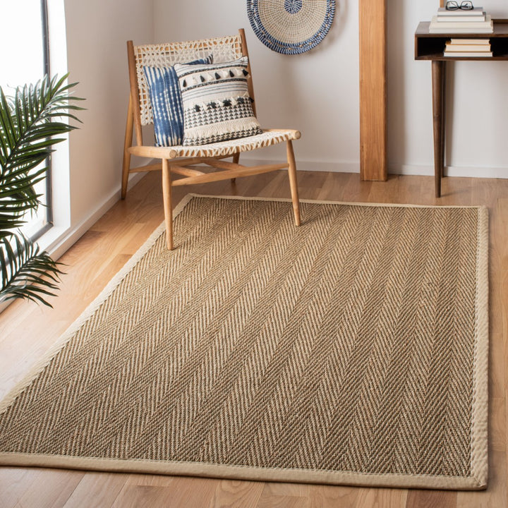 SAFAVIEH Natural Fiber NF115J Natural / Ivory Rug Image 1