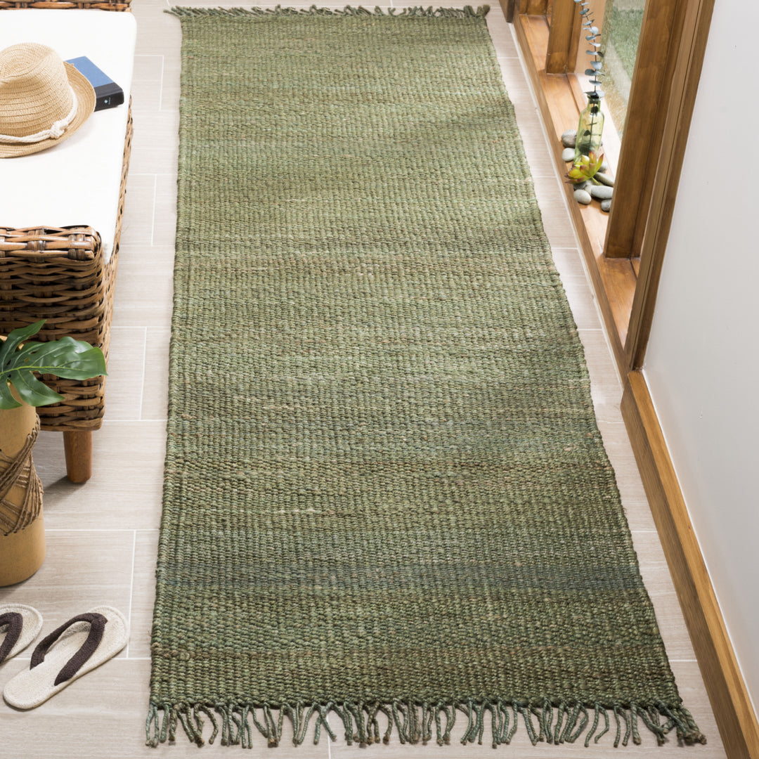 SAFAVIEH Natural Fiber NF368G Handwoven Green Rug Image 11