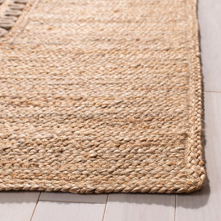 SAFAVIEH Natural Fiber NF374B Handwoven Beige Rug Image 5