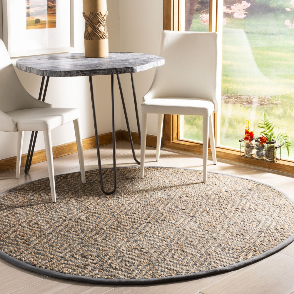 SAFAVIEH Natural Fiber NF181D Natural / Grey Rug Image 2