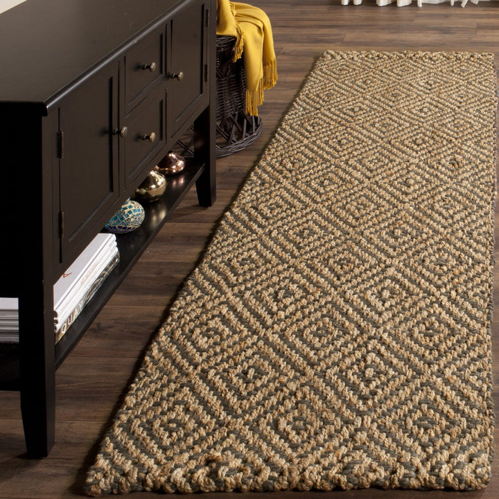 SAFAVIEH Natural Fiber NF181D Natural / Grey Rug Image 3