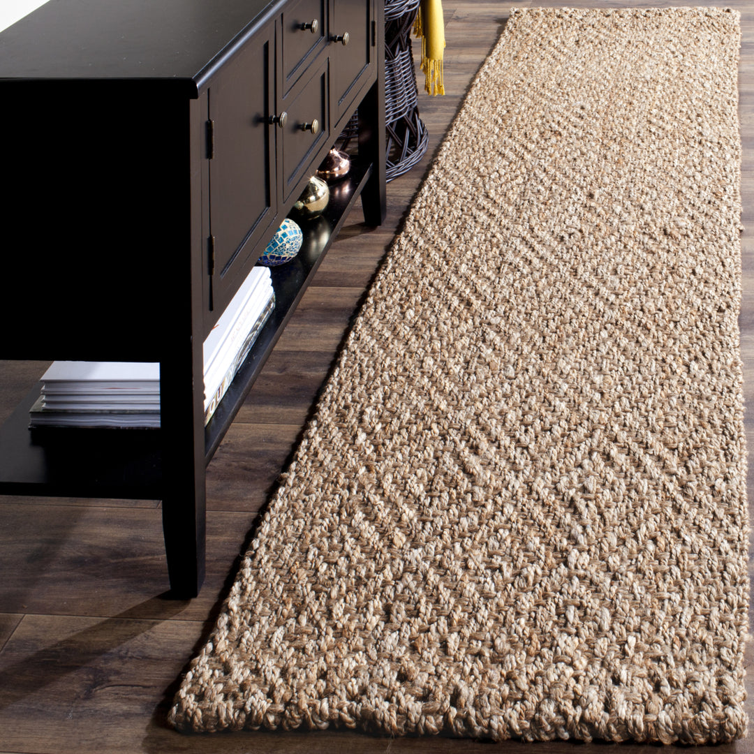 SAFAVIEH Natural Fiber NF181A Natural / Natural Rug Image 3