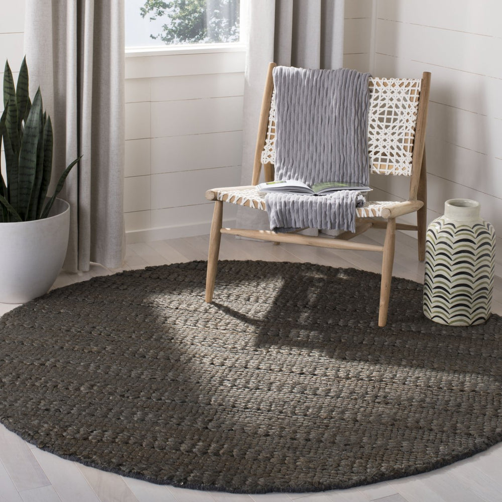 SAFAVIEH Natural Fiber NF212C Handwoven Charcoal Rug Image 2