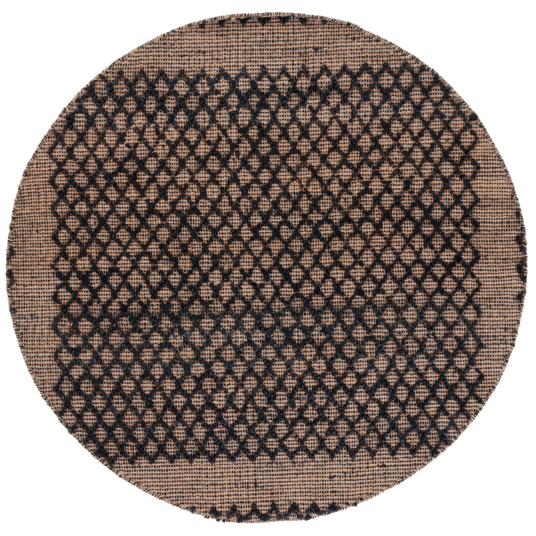 SAFAVIEH Natural Fiber NF222Z Black / Natural Rug Image 4