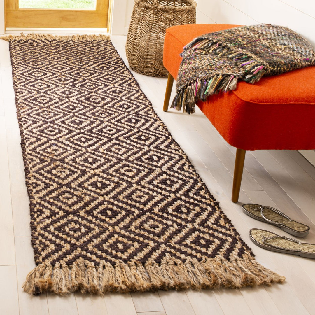 SAFAVIEH Natural Fiber NF266E Brown / Natural Rug Image 3