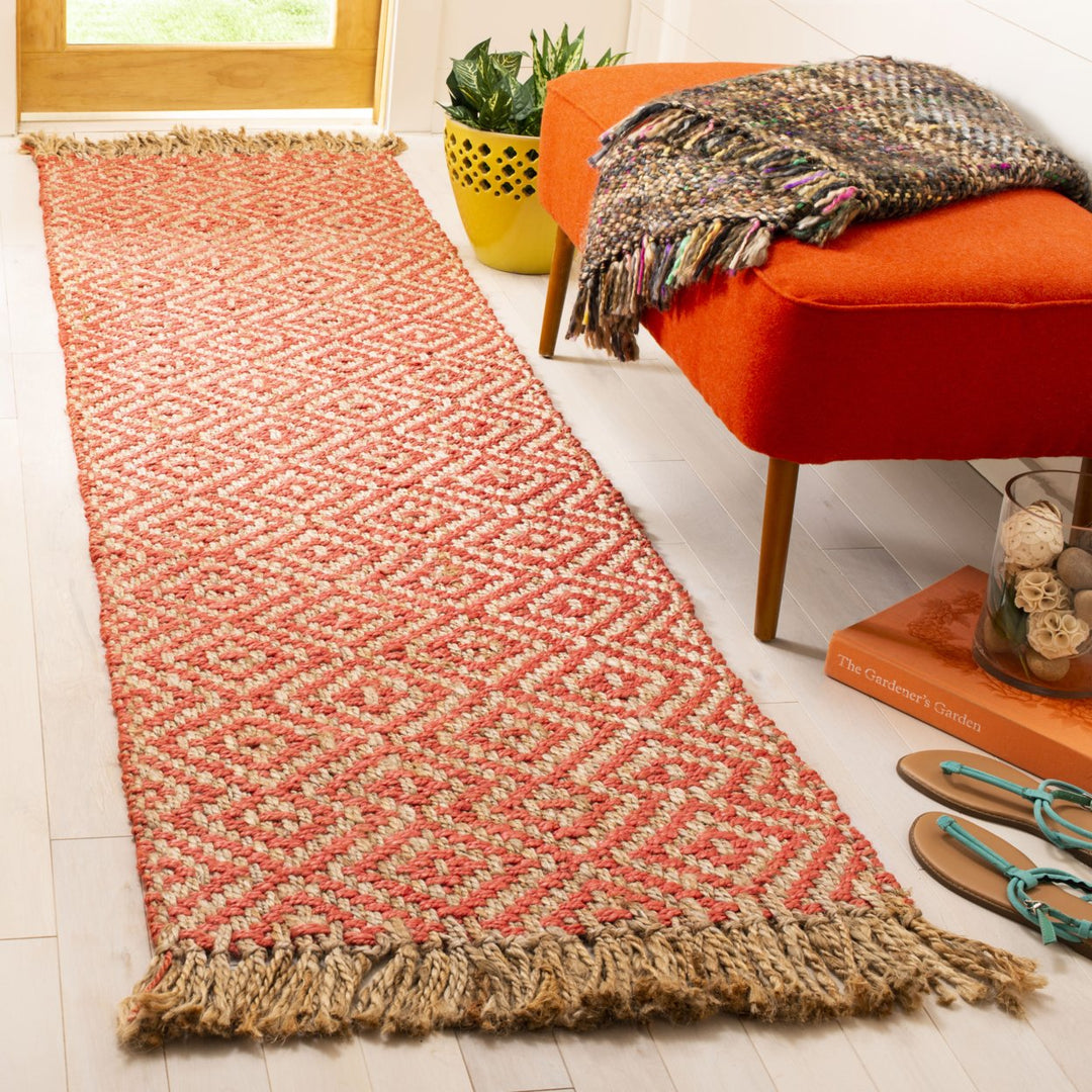 SAFAVIEH Natural Fiber NF266G Fuchsia / Natural Rug Image 3