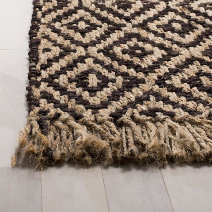 SAFAVIEH Natural Fiber NF266E Brown / Natural Rug Image 7