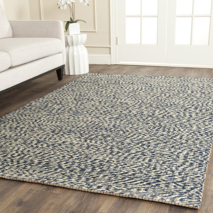 SAFAVIEH Natural Fiber NF448C Handwoven Blue / Ivory Rug Image 1