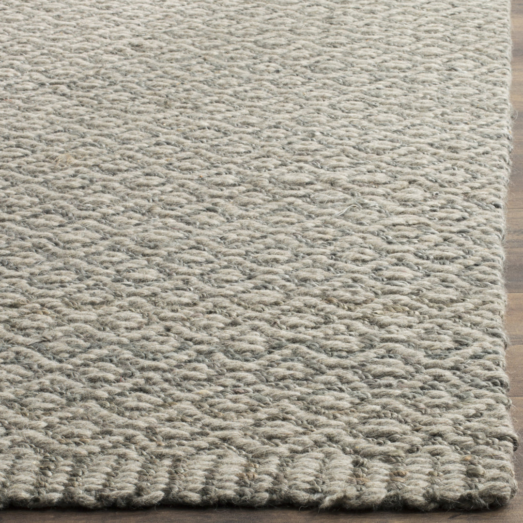 SAFAVIEH Natural Fiber Collection NF473A Grey Rug Image 3