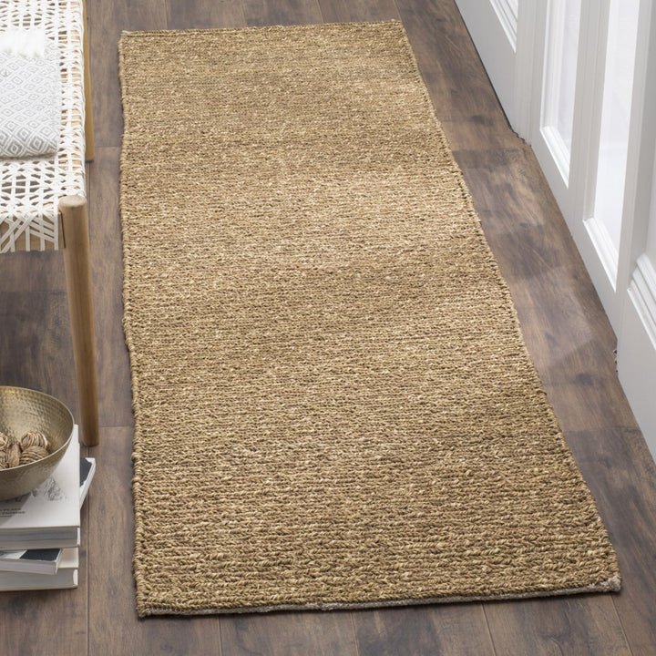 SAFAVIEH Natural Fiber NF510A Handwoven Natural Rug Image 3