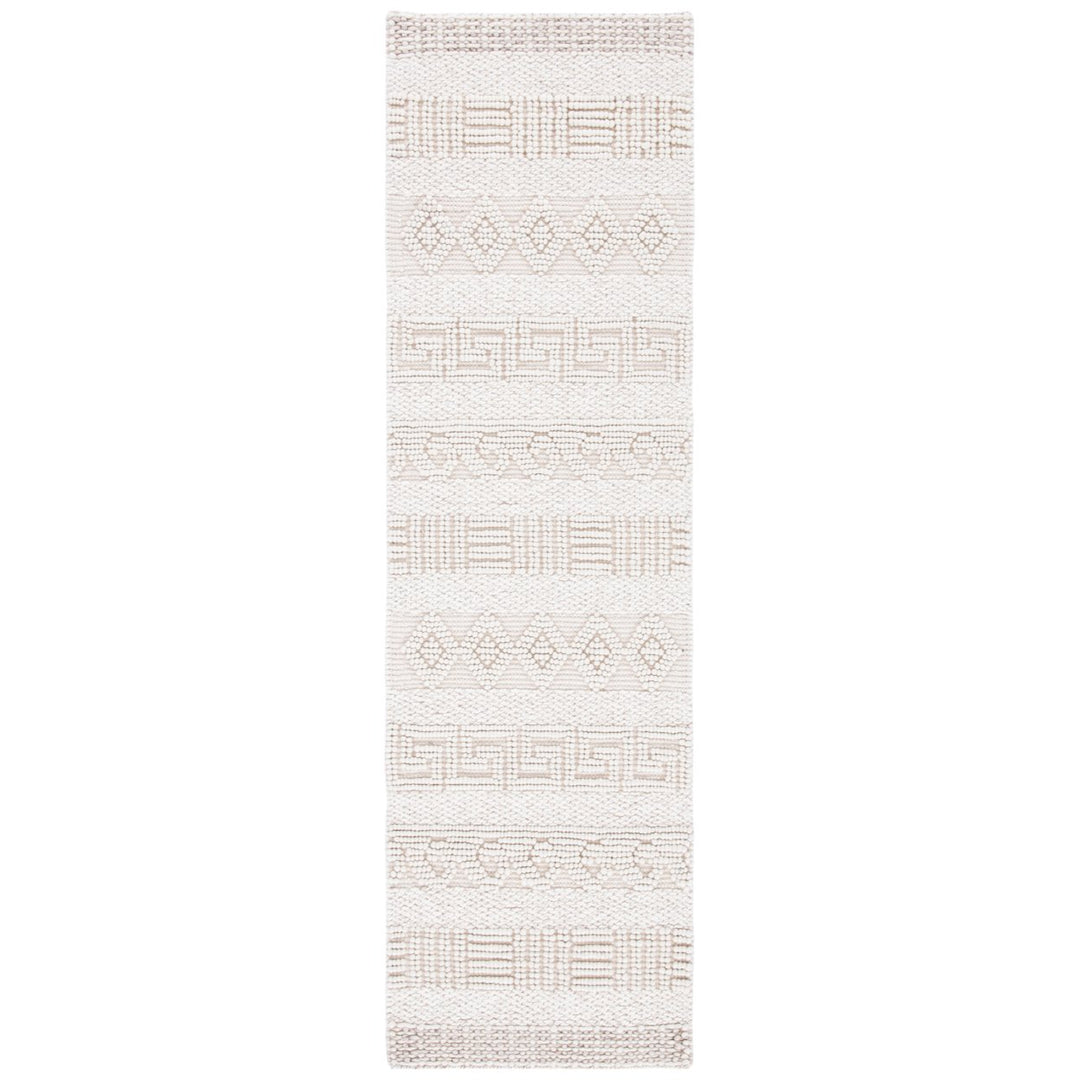 SAFAVIEH Natural Fiber NF553B Handwoven Beige /Ivory Rug Image 1